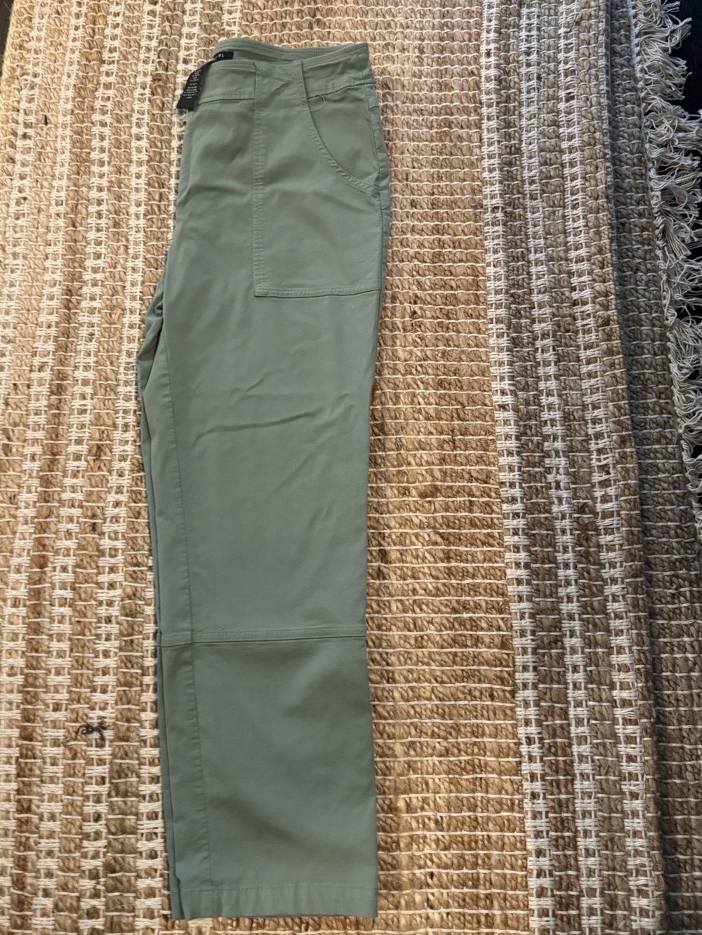 Women’s Soft & Lightweight Olive Green Utility Pants - Unbranded